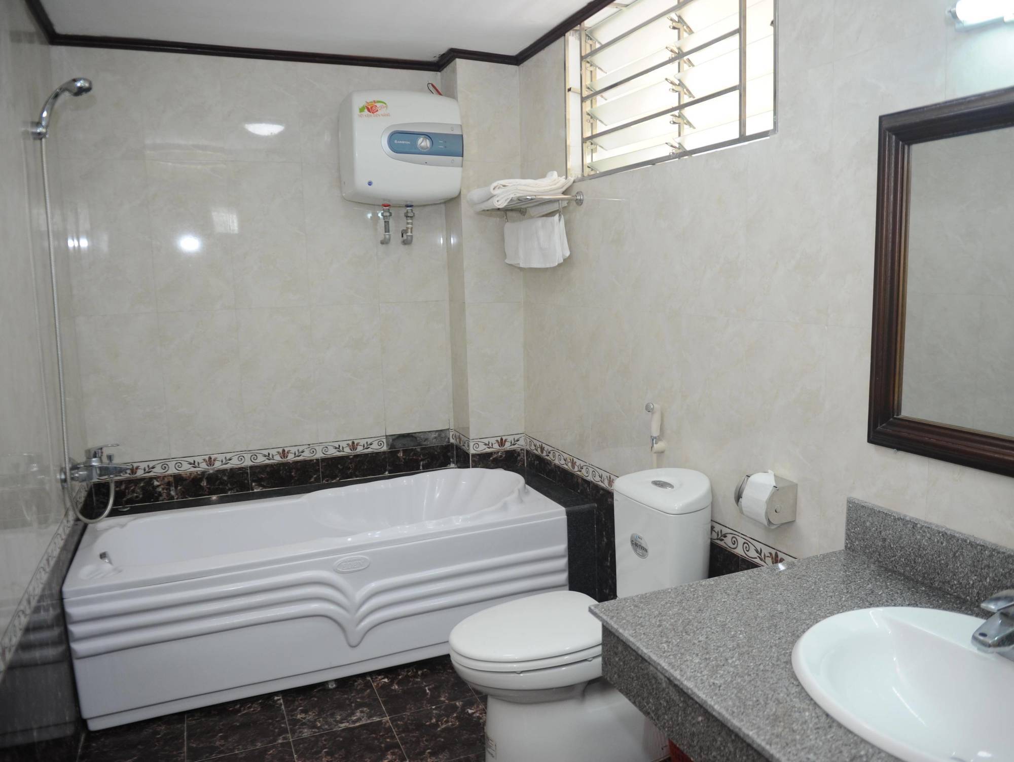 Hoa Phuong Hotel 海防 外观 照片